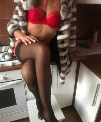 Мое опытное прикосновение сведет тебя с ума. У меня есть фото настоящей красавицы, которую ты можешь увидеть в Москве.
🔥 Мои услуги безупречны: я осуществлю все твои эротические желания и сделаю твои фантазии явью. Моя нежность и опыт позволят нам провести время, наполненное страстью и наслаждением.
💋 К каждому клиенту я отношусь индивидуально, вникая в его потребности и желания. У меня есть отличные отзывы, которые подтверждают мою высокую квалификацию.
⭐️ Открой для себя новые грани удовольствия со мной! Не упусти свой шанс на незабываемый опыт. Жду тебя в Москве, чтобы сделать нашу встречу по-настоящему особенной. 9629, 27 лет